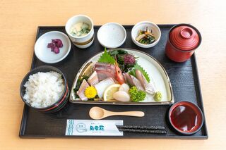 ■若狭フィッシャーマンズ・ワーフ 海幸苑　お刺身定食