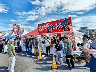 敦賀からミスターしのぶ スポーツコバヤシで長嶋茂雄さん追悼展 サイン