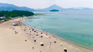 高浜の海水浴シーズン完全ガイド:福井の美しい海岸線と透き通る海を満喫しよう!